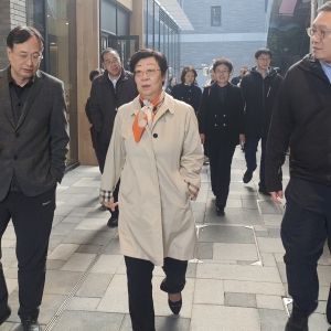 閆傲霜帶隊(duì)赴東城區(qū)開展&ldquo;全方位擴(kuò)大消費(fèi)，深化國(guó)際消費(fèi)中心城市建設(shè)&rdquo;調(diào)研